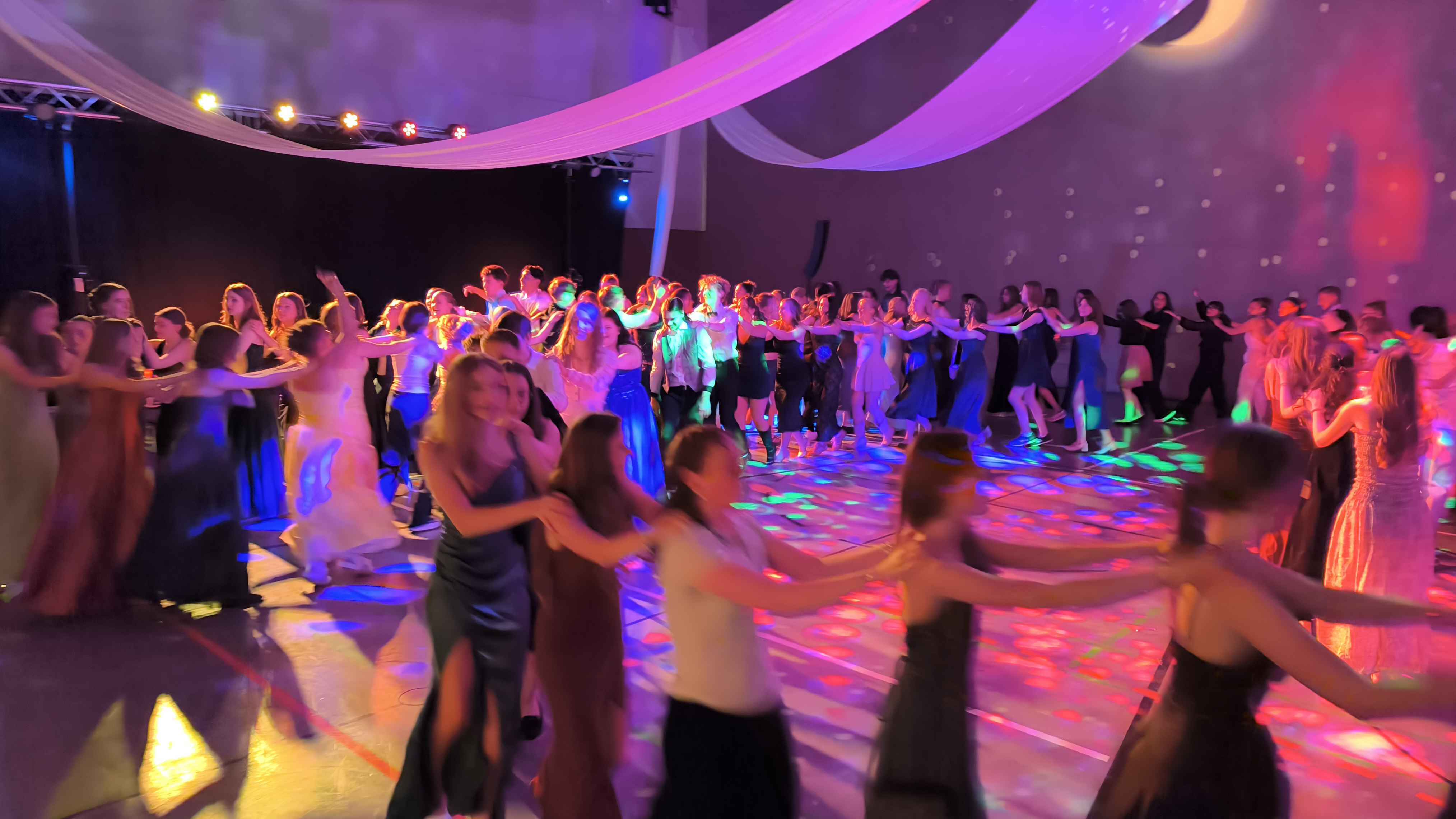 2606 prom night 02